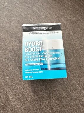 2 for $15 Neutrogena Hydro Boost Gel Cream - Aqua Blue